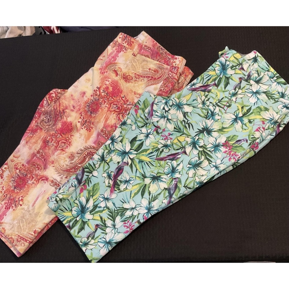Lot Of 2 Chico's Capri Pants Womens 3 Multicolor Floral Paisley Stretch Twill